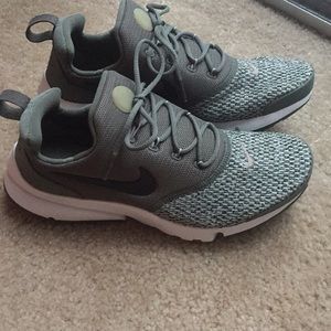 Nike Tennis Shoes